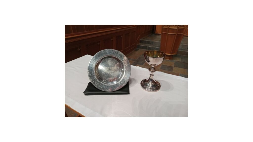 Jane Lucker Communion Set